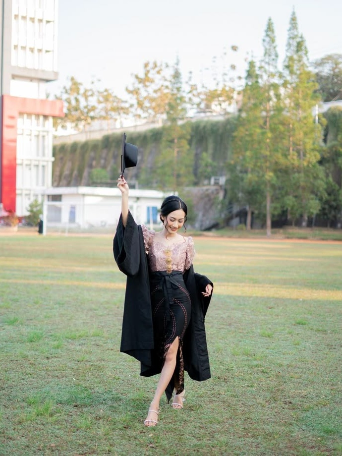 Sesi foto wisuda profesional