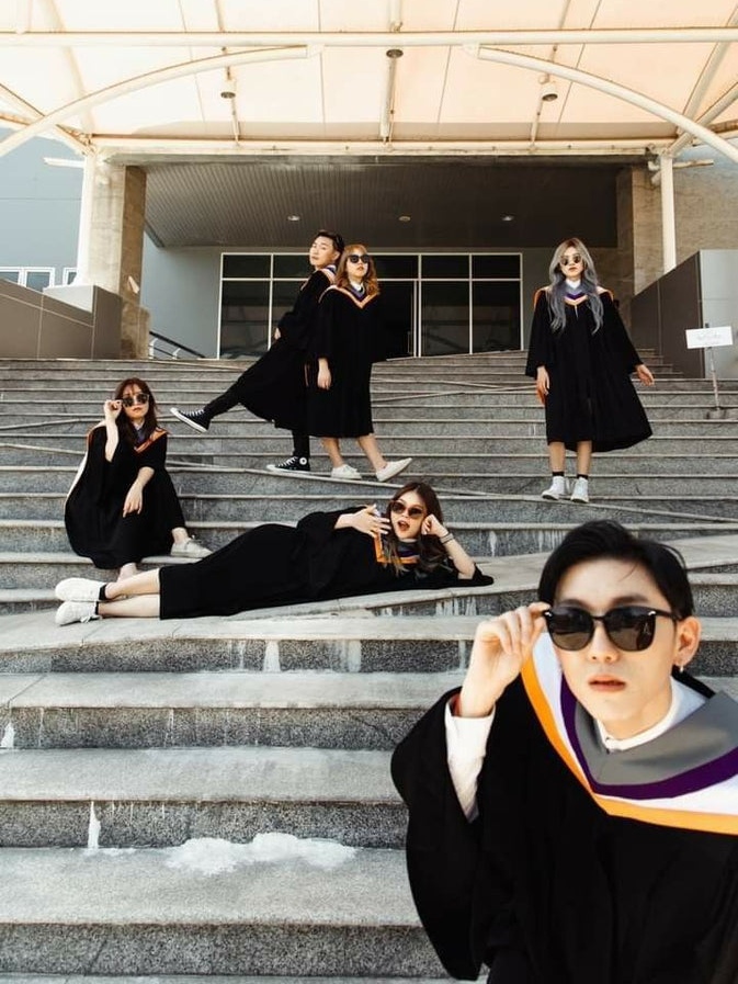 Jasa foto wisuda Payaman Lab