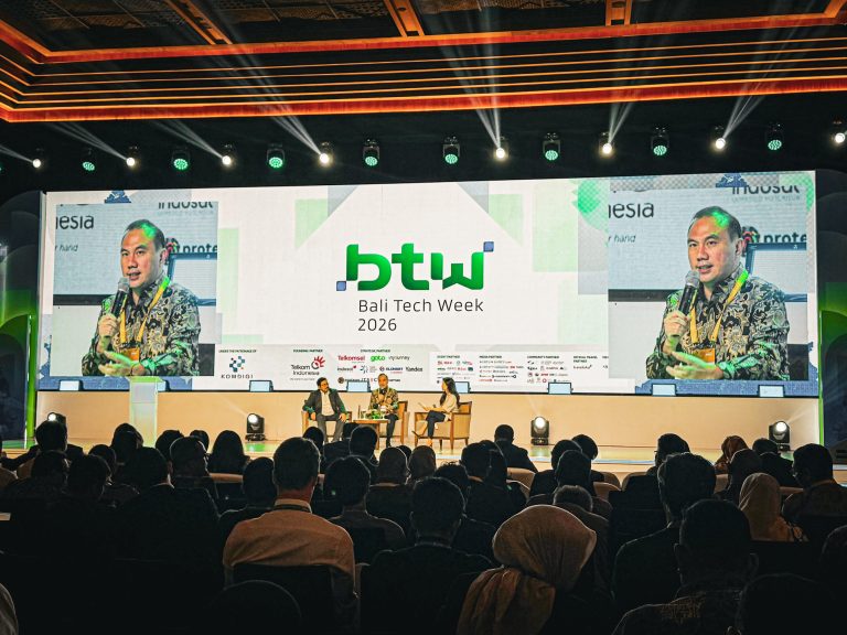 GoTo Luncurkan Model AI 27 Miliar Parameter: Peluang dan Tantangan bagi Indonesia